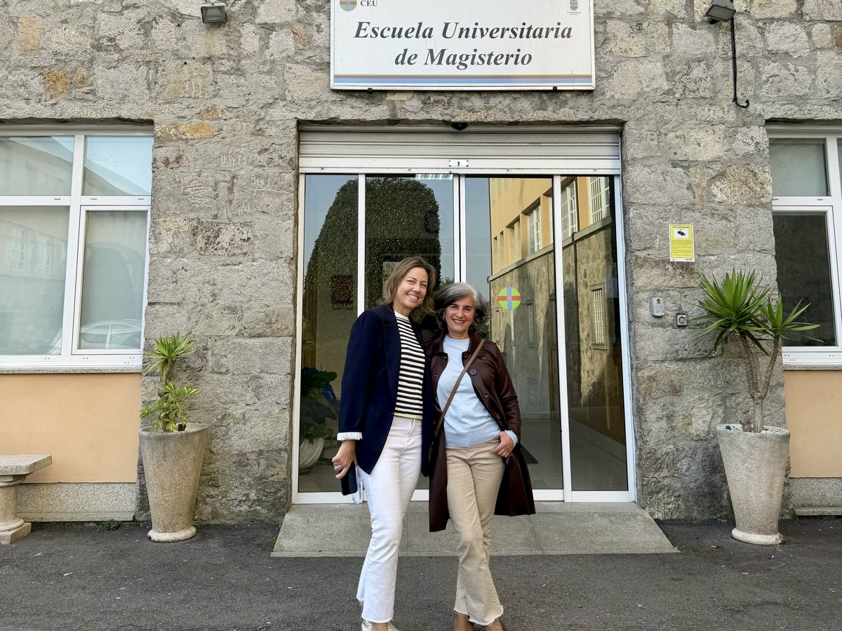 Visita a la Escuela de Begoña Pérez Piñeiro